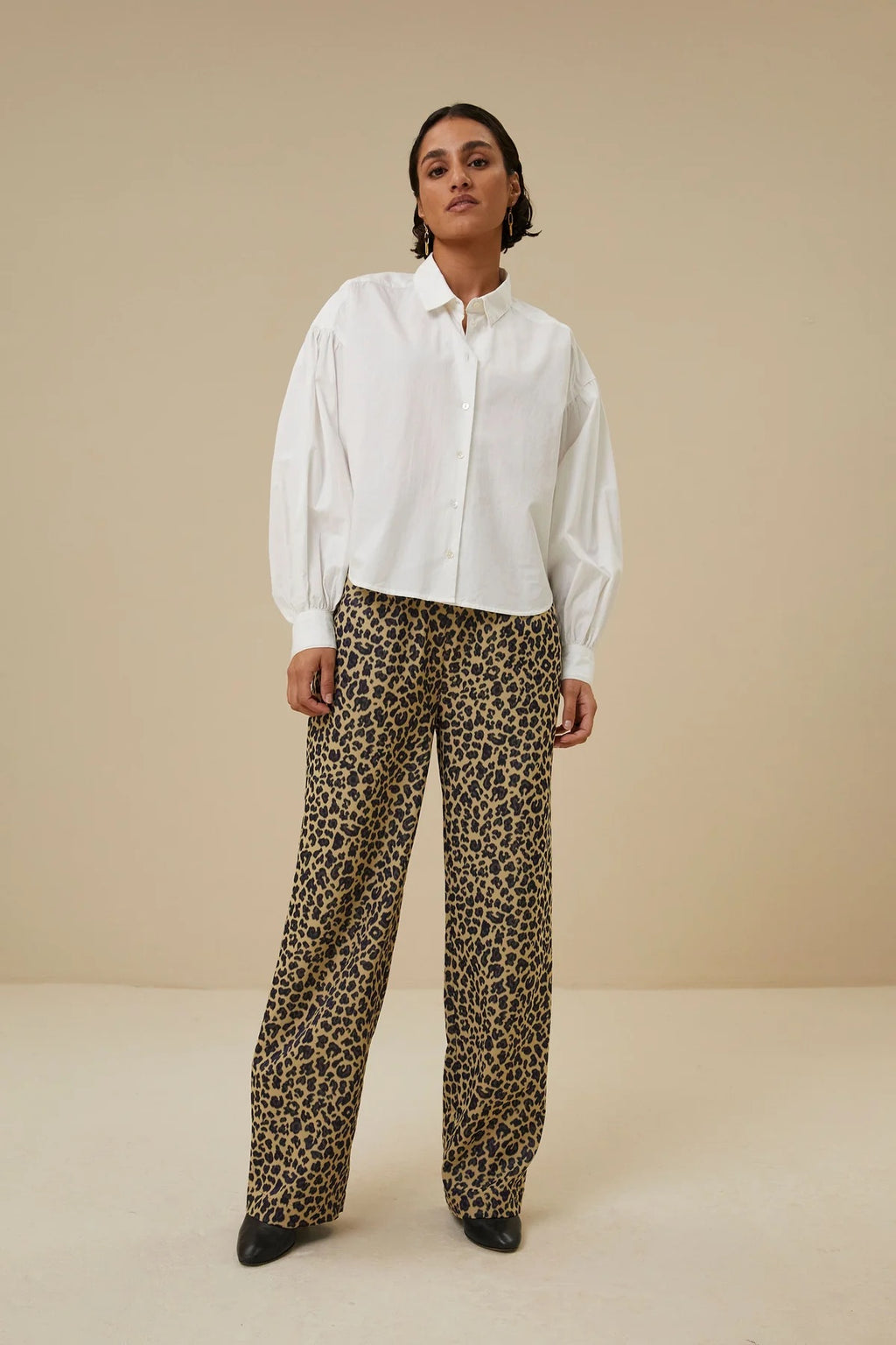 sarah short blouse | white