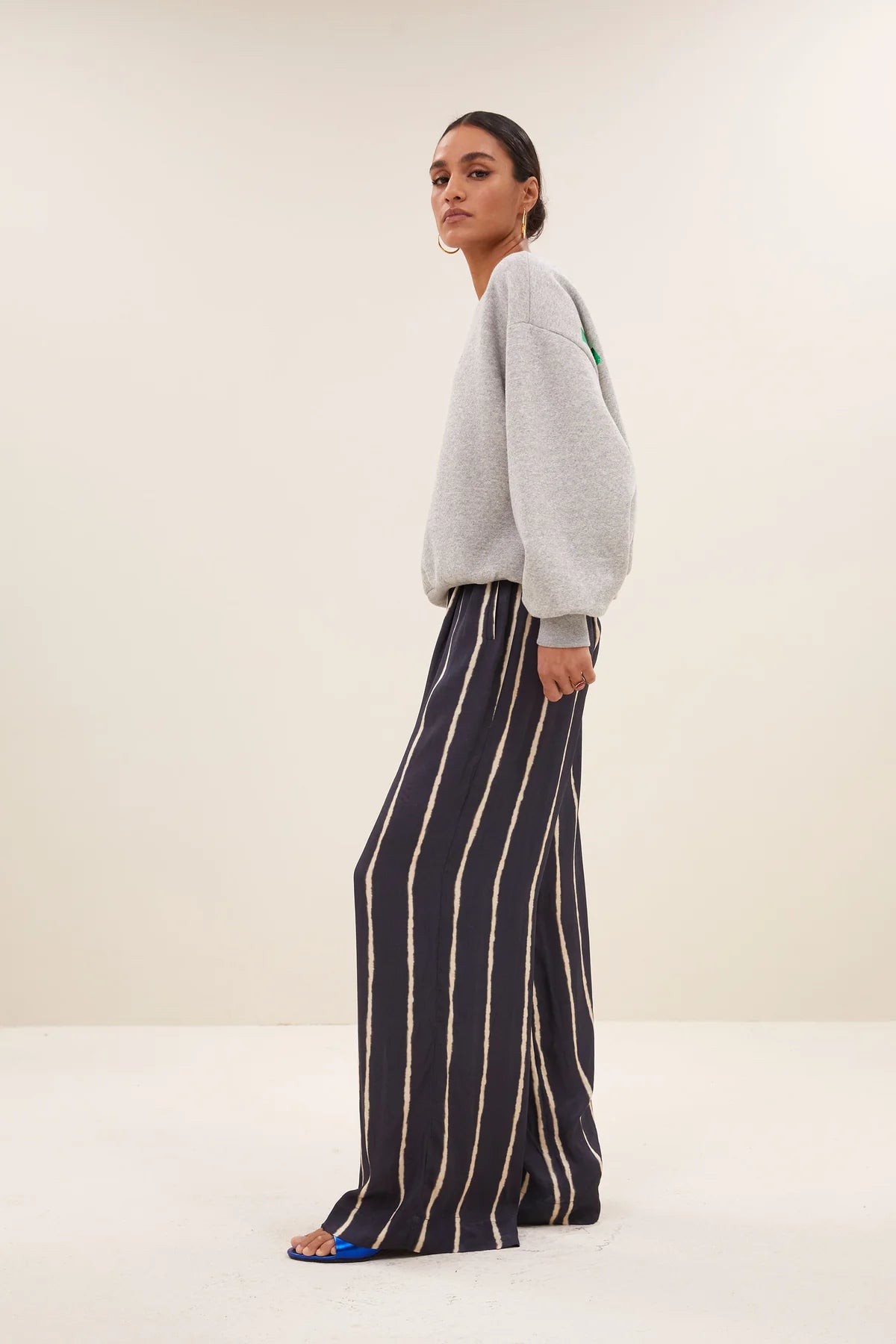 bibi lucky curve sweater | grey melee