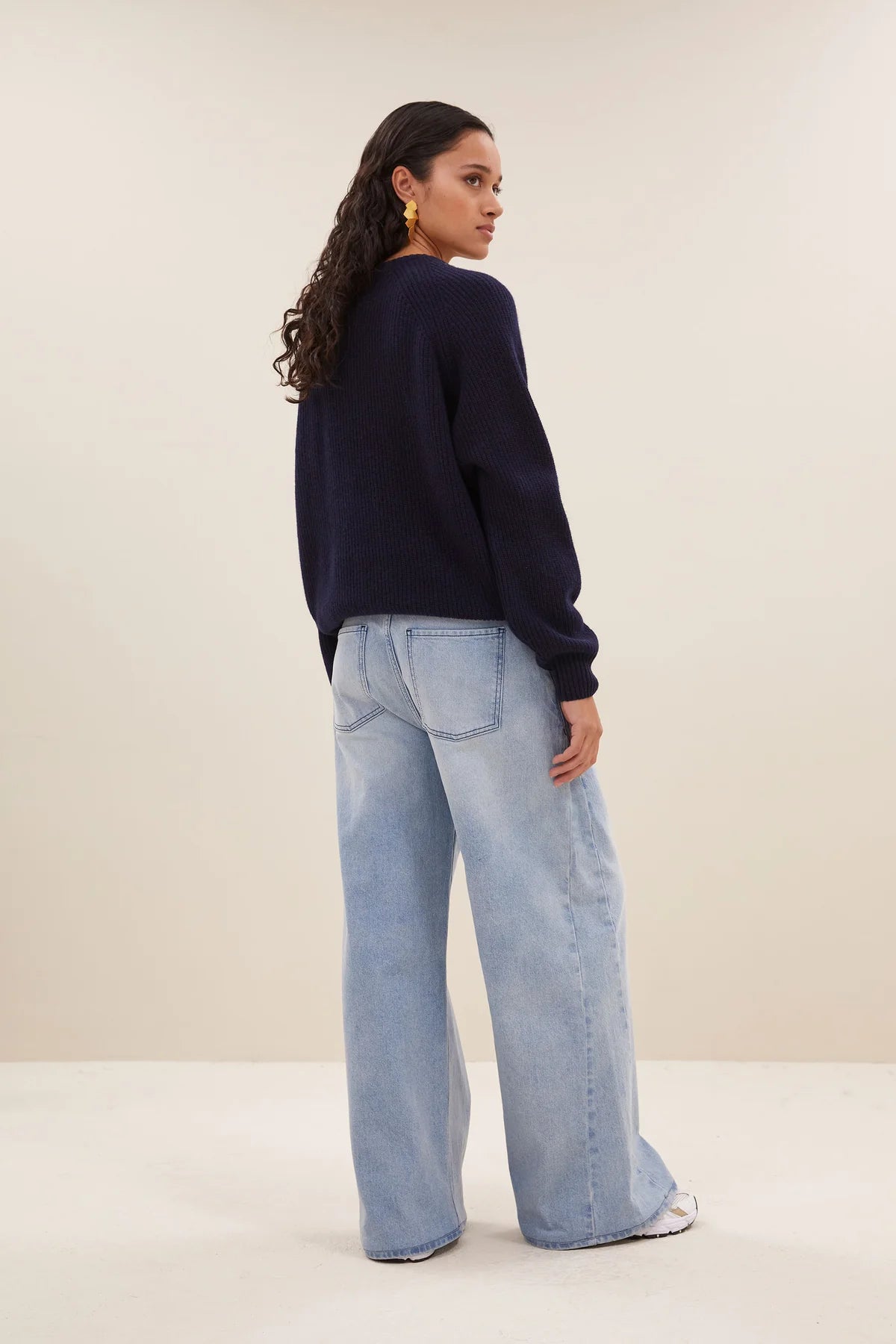 meadow roundneck pullover | midnight