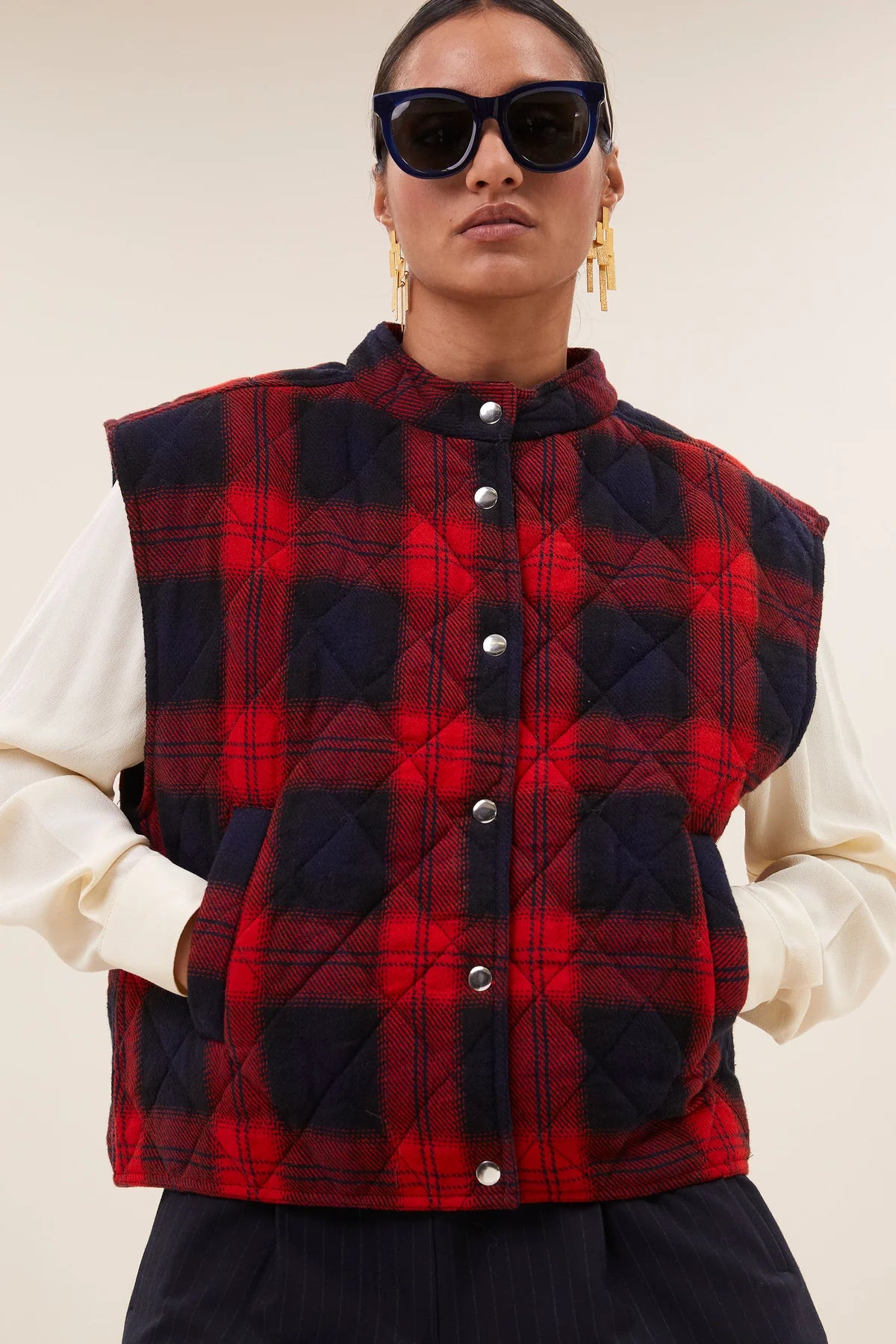 mave red check sleeveless jacket | poppy check